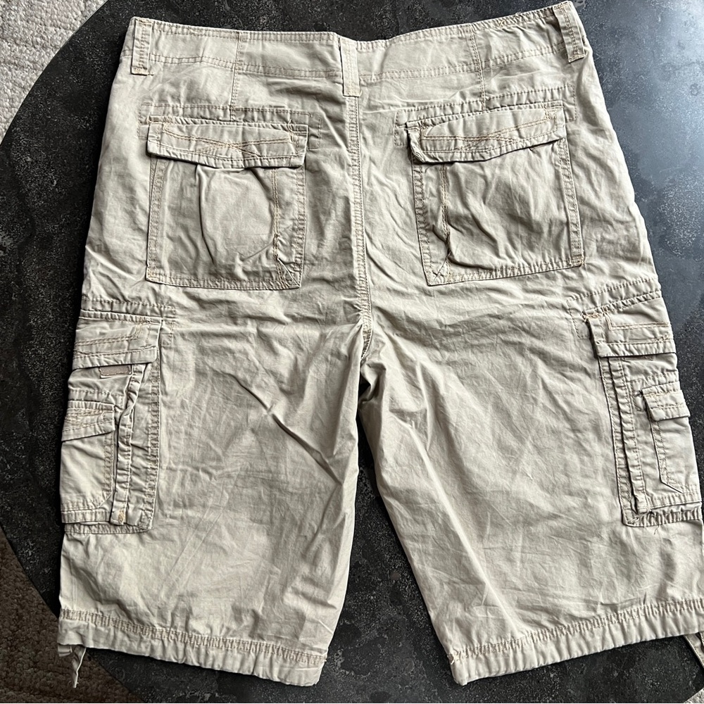 Mens Urban Pipeline Cargo Messenger Shorts NWT - Size 36 (mis-marked size tag) - Picture 3 of 8